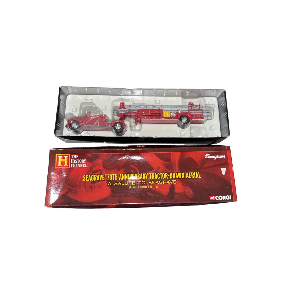 Corgi Seagrave 70th Anniversary Tractor-Drawn Aerial 1:50 Fire Truck HC52510